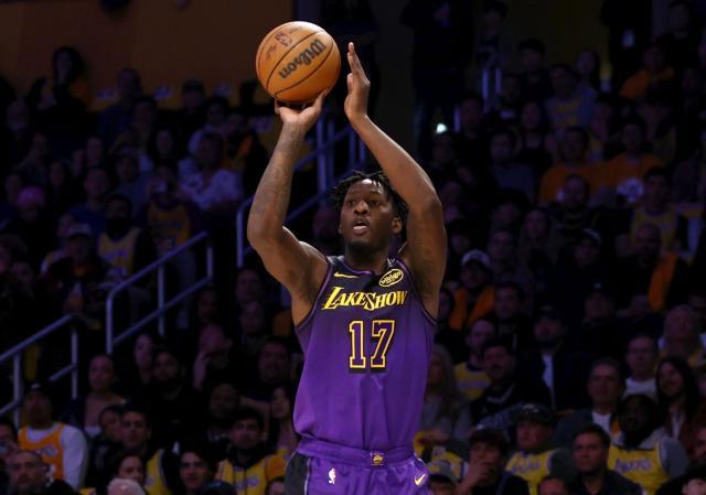 终于等到你！湖人3D新援轰16分+4记三分变詹皇绝配