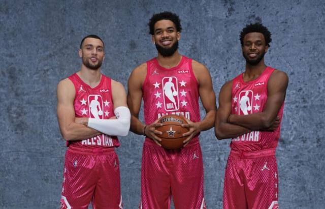 维金斯+唐斯+拉文再聚首！森林狼三少7年沉浮蜕变