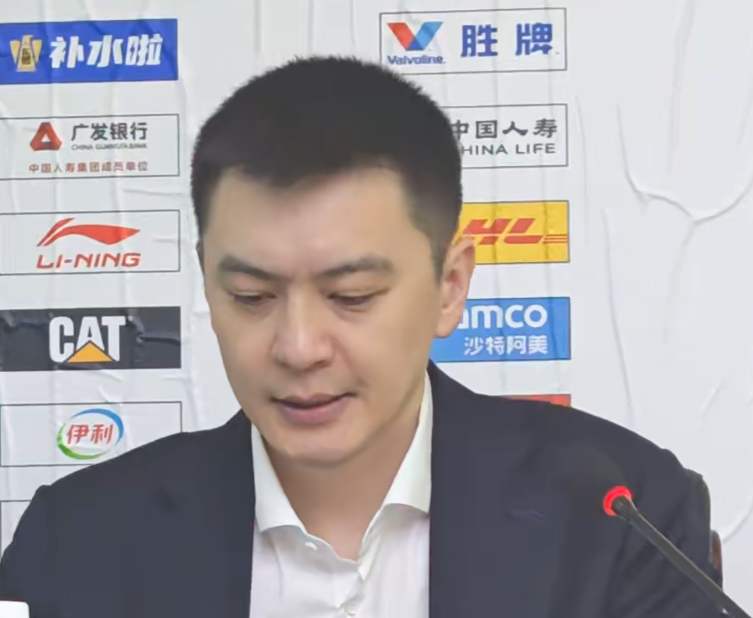 华体会网页版-溃败新疆杨鸣发布会直指外援实力问题，杨鸣申请离职冲上热搜！